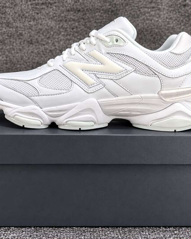 New Balance - 9060