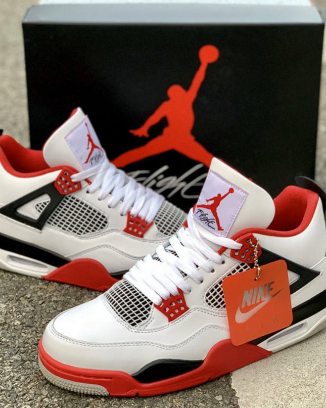 Air Jordan 4 - Fire Red