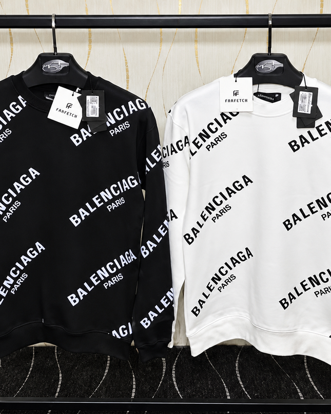 Sweatshirt - BALENCIAGA