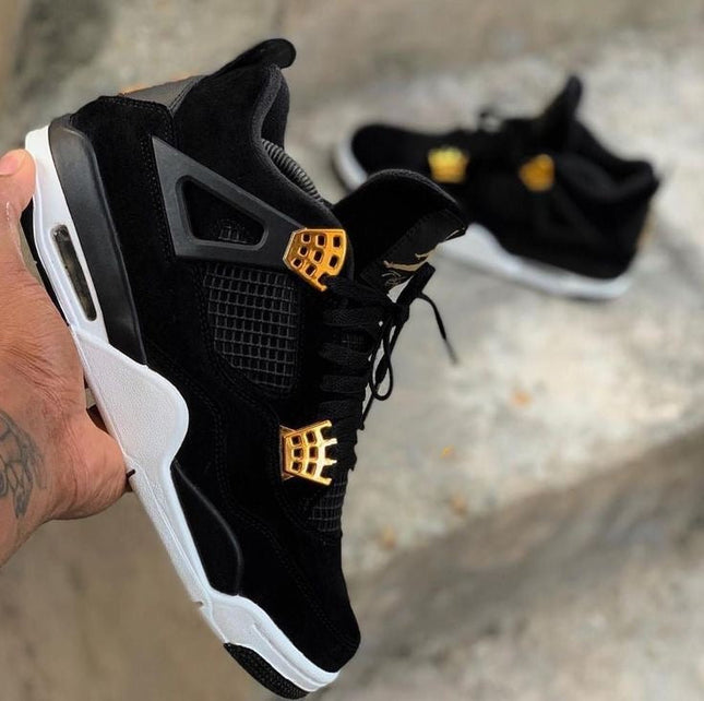 Air Jordan 4 - RETRO ROYALTY