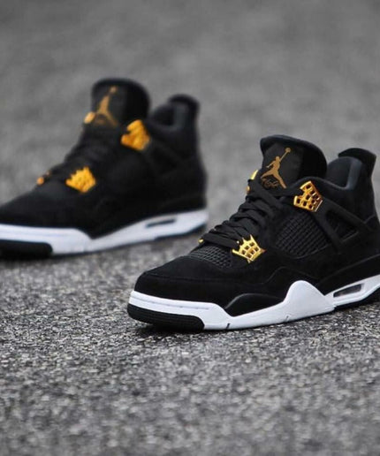 Air Jordan 4 - RETRO ROYALTY