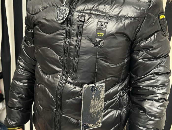 <h2>"BLAUER UOMO - POTENZA E STILE"</h2>